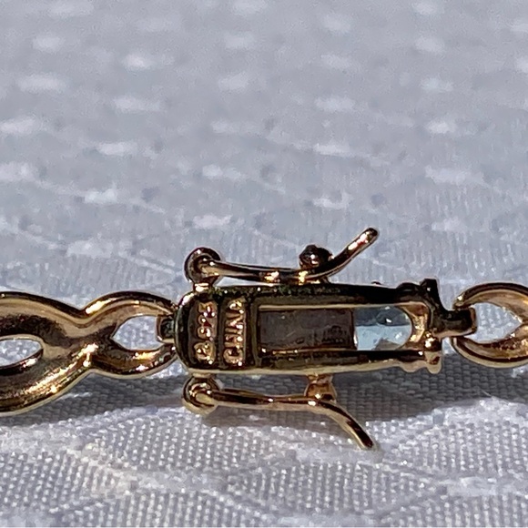 Sterling Silver 925 Two Tone Blue Topaz Gemstone Bracelet Size 7.25 - Picture 8 of 14